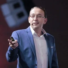 José Roberto Marques